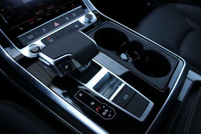 used 2025 Audi Q7 car, priced at $53,000