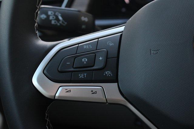new 2025 Volkswagen Atlas car, priced at $46,399