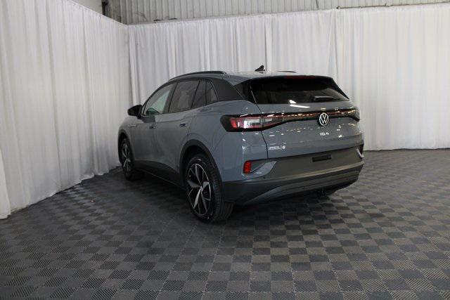 new 2025 Volkswagen ID.4 car, priced at $51,261