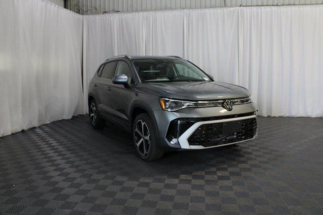 new 2025 Volkswagen Taos car, priced at $33,879