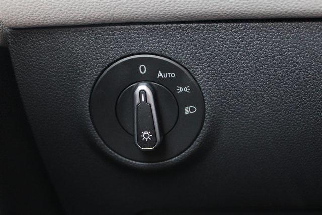 new 2025 Volkswagen Taos car, priced at $34,714
