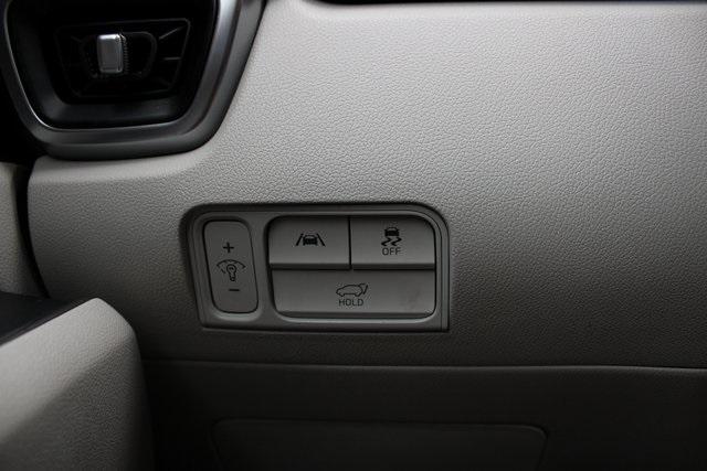 used 2021 Kia Sorento Hybrid car, priced at $22,500