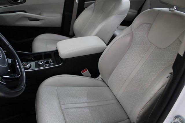 used 2021 Kia Sorento Hybrid car, priced at $22,500