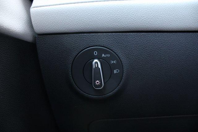 new 2024 Volkswagen Taos car, priced at $29,556