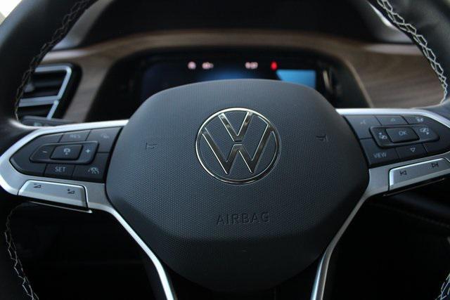 used 2024 Volkswagen Atlas car, priced at $32,000