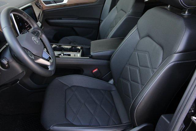 used 2024 Volkswagen Atlas car, priced at $32,000