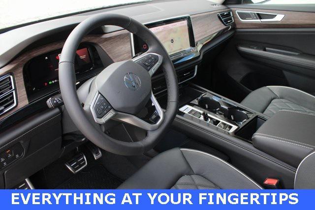 new 2025 Volkswagen Atlas car, priced at $50,377