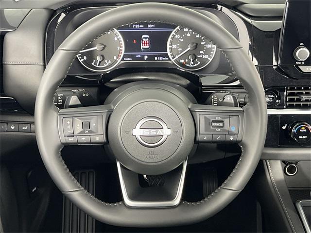 new 2025 Nissan Pathfinder car, priced at $40,072