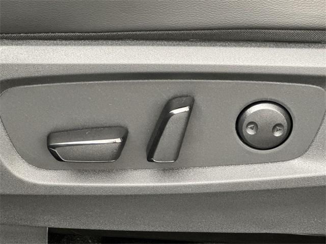 new 2025 Nissan Pathfinder car, priced at $37,120