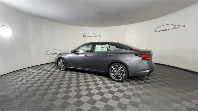 new 2025 Nissan Altima car, priced at $32,561