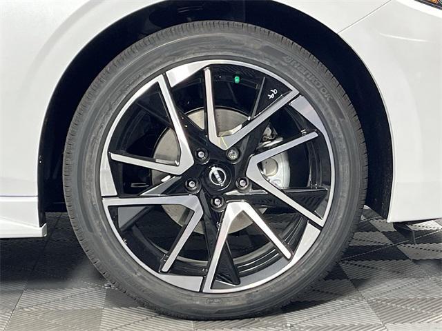 new 2025 Nissan Sentra car, priced at $26,936