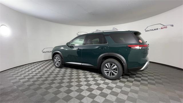 new 2025 Nissan Pathfinder car, priced at $43,054