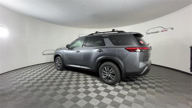 new 2025 Nissan Pathfinder car, priced at $35,395