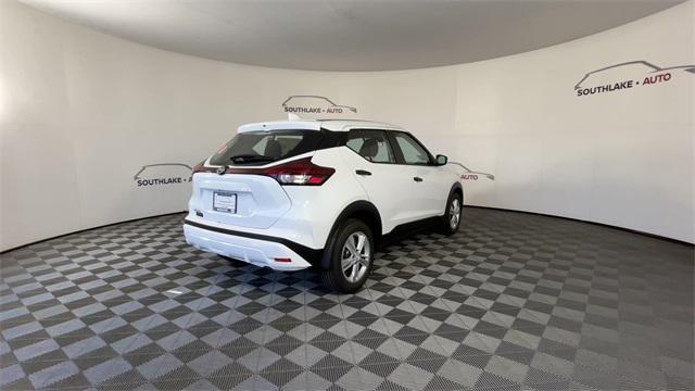 new 2025 Nissan Kicks car, priced at $22,347