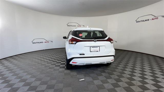 new 2025 Nissan Kicks car, priced at $22,347