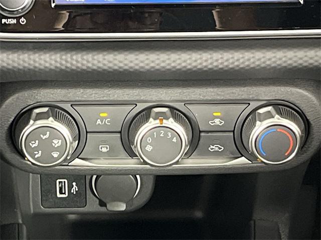 new 2025 Nissan Kicks car, priced at $22,347