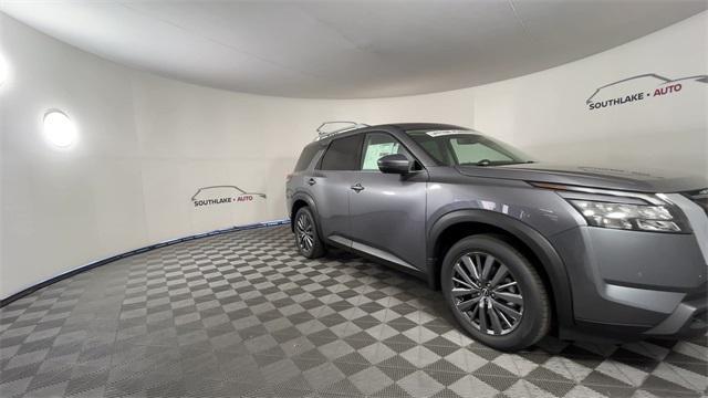 new 2025 Nissan Pathfinder car, priced at $46,925