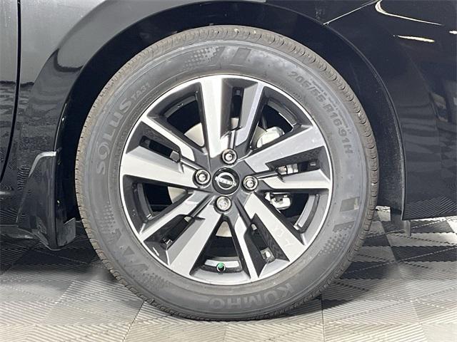 new 2025 Nissan Versa car, priced at $21,093