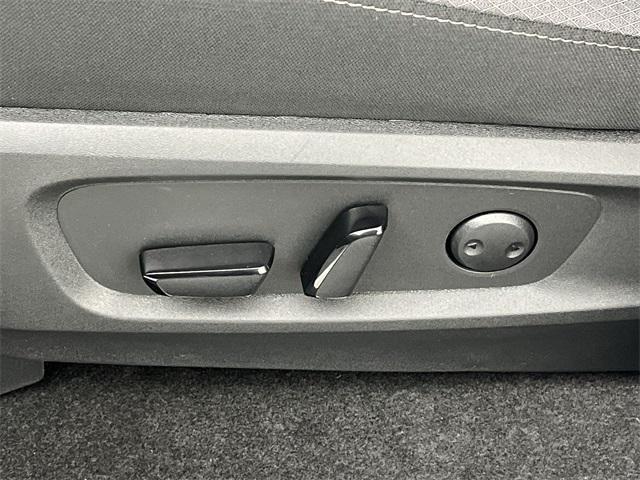 new 2025 Nissan Pathfinder car, priced at $35,478