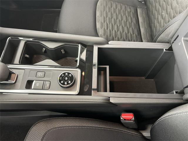 new 2025 Nissan Pathfinder car, priced at $35,478