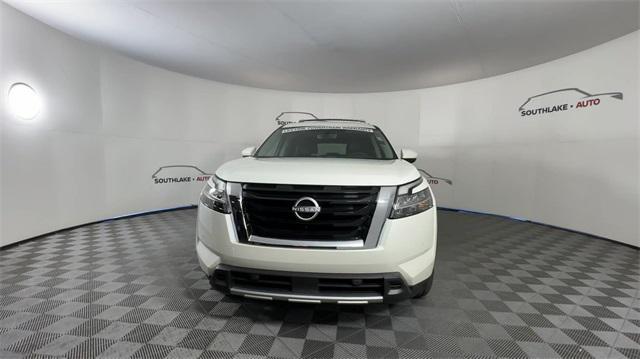 new 2024 Nissan Pathfinder car, priced at $48,854