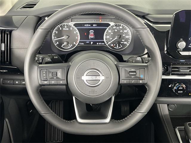 new 2025 Nissan Pathfinder car, priced at $35,072