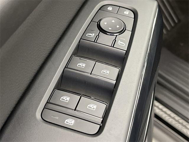 new 2025 Nissan Pathfinder car, priced at $35,072