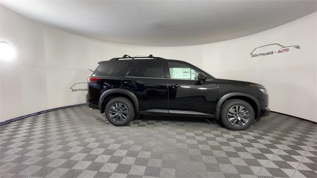new 2025 Nissan Pathfinder car, priced at $35,072