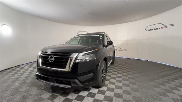 new 2025 Nissan Pathfinder car, priced at $49,585