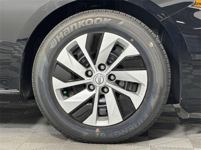 new 2025 Nissan Altima car, priced at $24,804