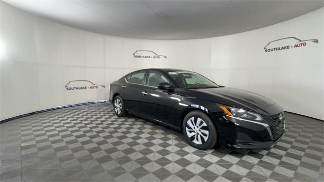 new 2025 Nissan Altima car, priced at $24,804