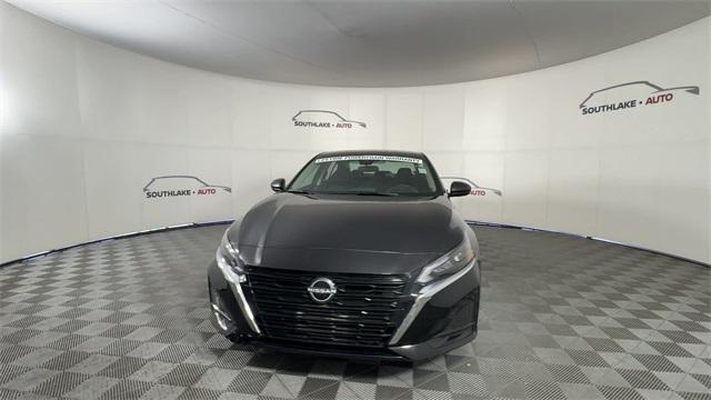 new 2025 Nissan Altima car, priced at $24,804