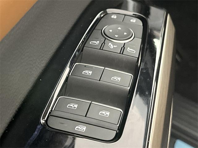 new 2025 Nissan Pathfinder car, priced at $50,844