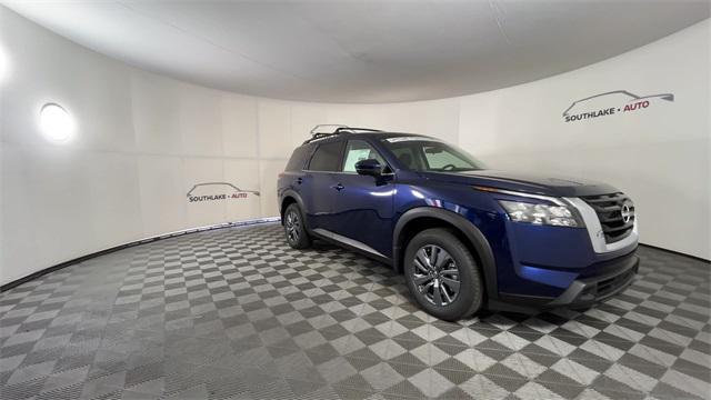 new 2025 Nissan Pathfinder car, priced at $35,072