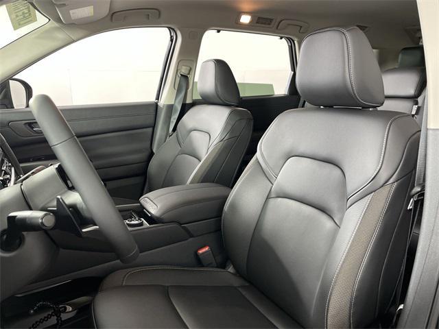 new 2025 Nissan Pathfinder car, priced at $42,785