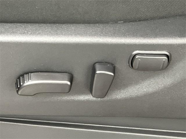 new 2025 Nissan Frontier car, priced at $38,931