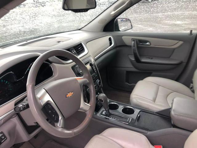 used 2017 Chevrolet Traverse car, priced at $18,995