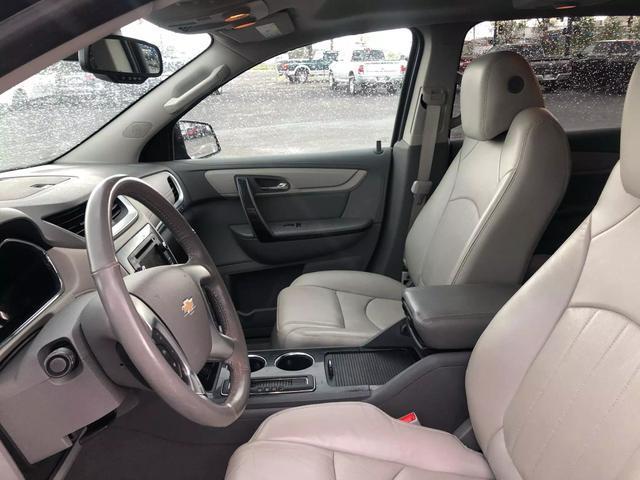 used 2017 Chevrolet Traverse car, priced at $18,995