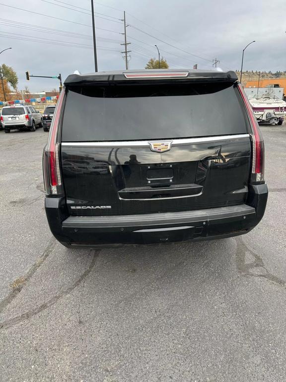 used 2017 Cadillac Escalade car, priced at $19,995