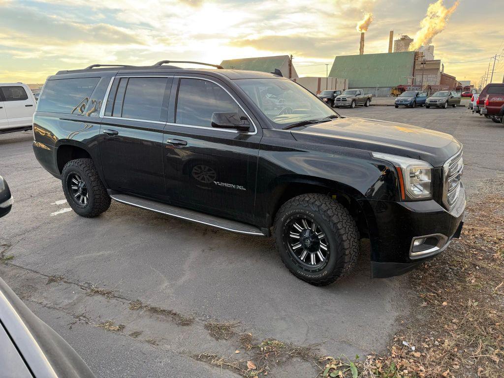used 2019 GMC Yukon XL car, priced at $26,995