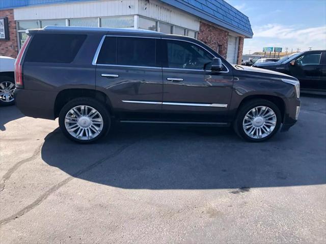 used 2016 Cadillac Escalade car, priced at $30,995