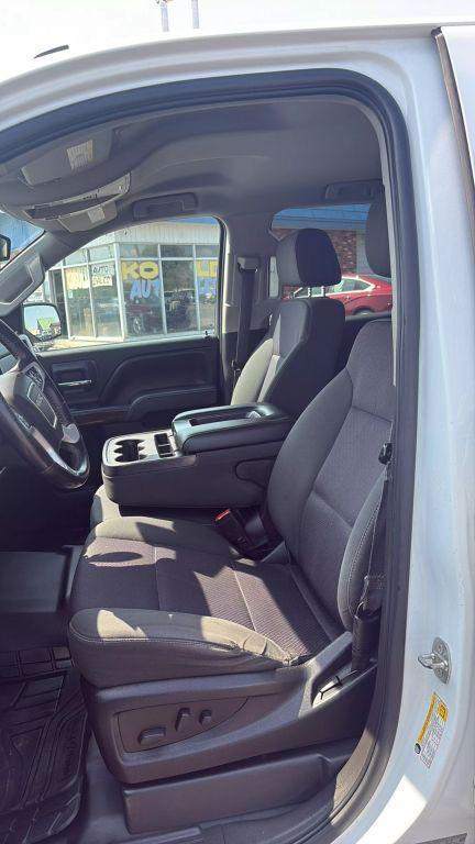 used 2015 GMC Sierra 1500 car, priced at $25,000