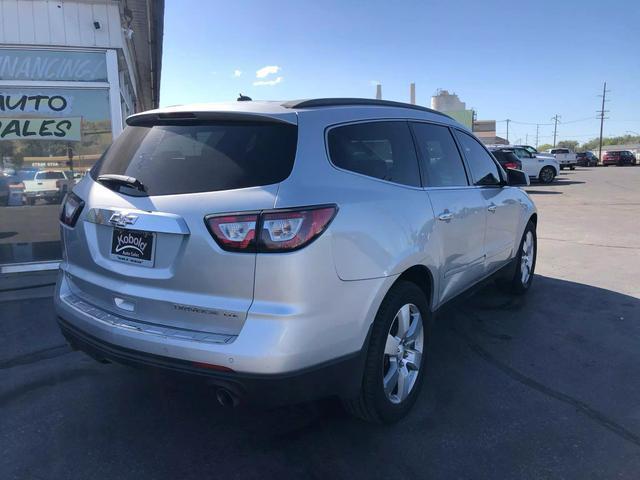 used 2014 Chevrolet Traverse car, priced at $10,995