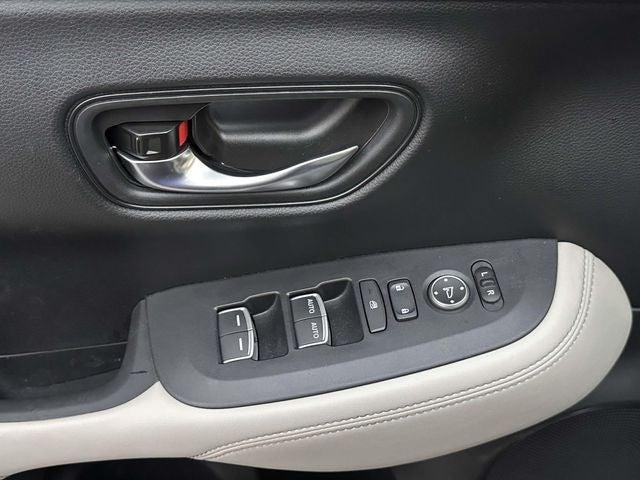 used 2025 Honda HR-V car, priced at $25,003