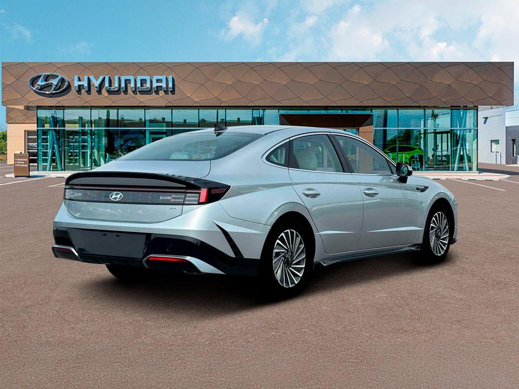 new 2025 Hyundai Sonata Hybrid car, priced at $34,135
