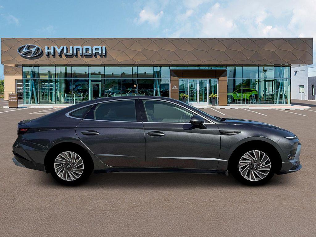 new 2026 Hyundai Sonata Hybrid car, priced at $33,855