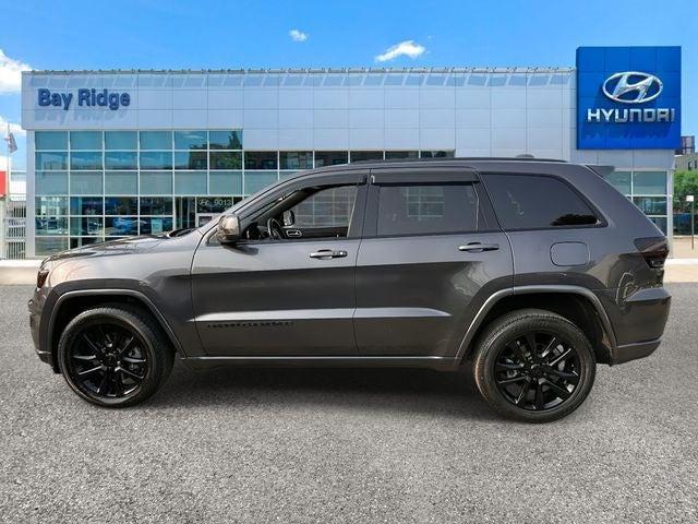 used 2021 Jeep Grand Cherokee car, priced at $25,000