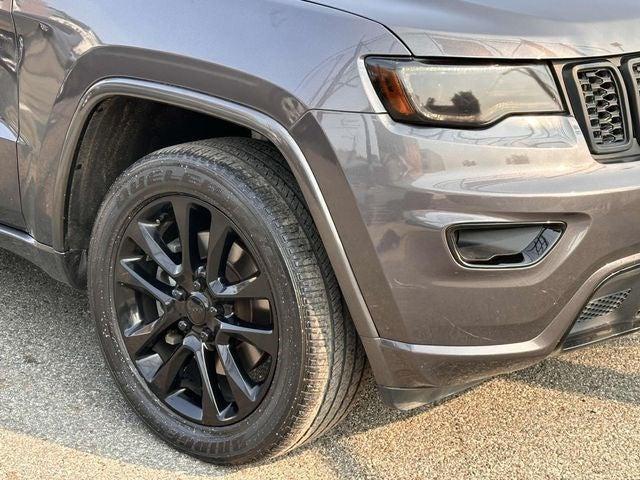 used 2021 Jeep Grand Cherokee car, priced at $25,000