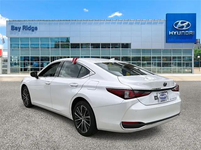 used 2024 Lexus ES 250 car, priced at $36,388