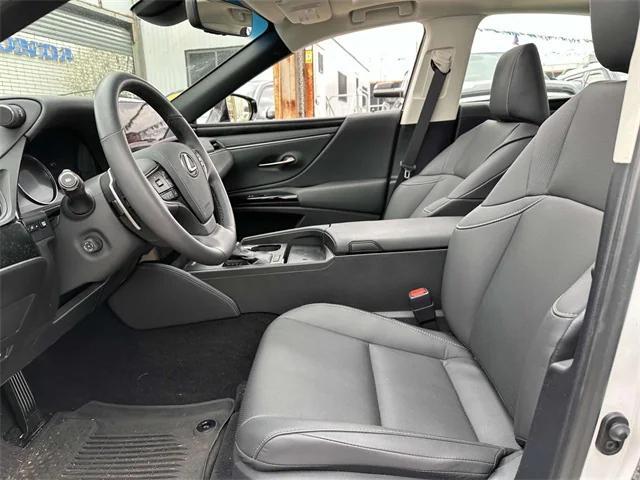 used 2024 Lexus ES 250 car, priced at $36,388